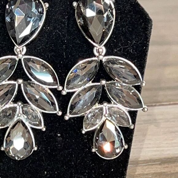 Smoky Quarts Inspired Rhinestone Dangling Earrings Elegant Leaf Design - Picture 3 of 6